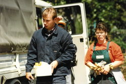 Gala-Mitarbeiter der Werkstatt Guben, ca. 1998.